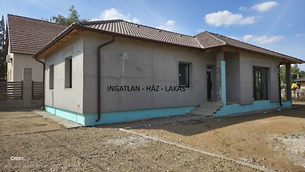 Eladó ház Erdőkertes