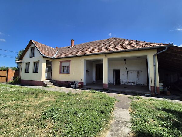 Eladó ház Jánoshalma