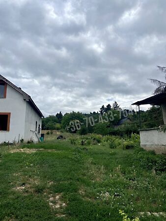 Eladó nyaraló Törökbálint