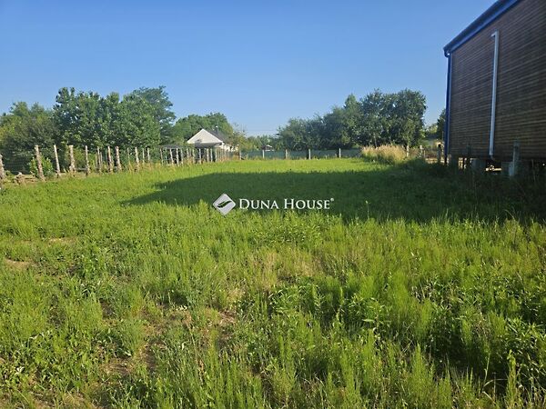 Eladó földterület Bodonhely
