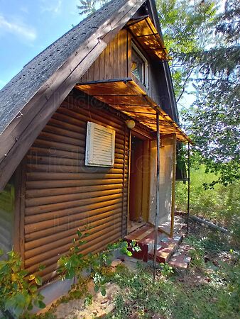 Eladó földterület Balatonőszöd