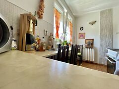 Eladó lakás Oroszlány