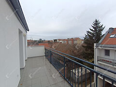 Eladó lakás Sopron