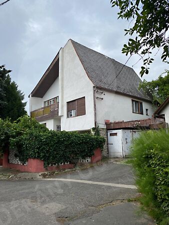 Eladó ház Szekszárd