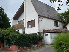 Eladó ház Szekszárd