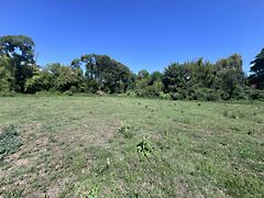 Eladó földterület Szőlősgyörök