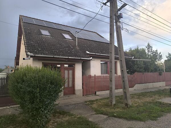 Eladó ház Törökszentmiklós