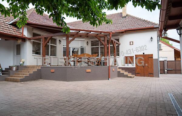 Eladó ház Ceglédbercel