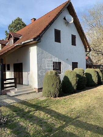 Eladó ház Balatonfenyves