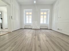 Eladó lakás Budapest, V. kerület