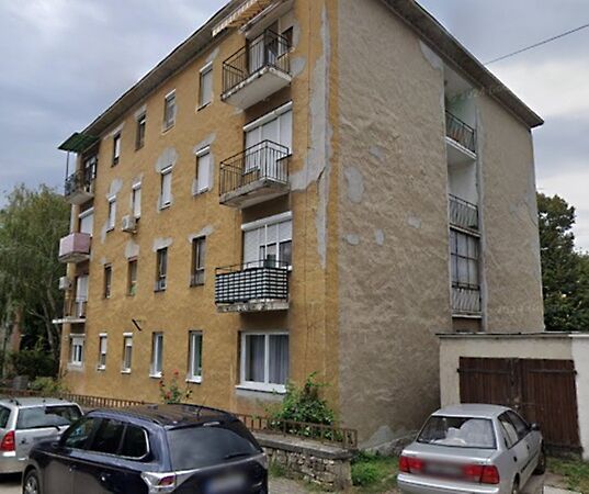 Eladó lakás Esztergom