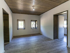 Eladó ház Újszilvás