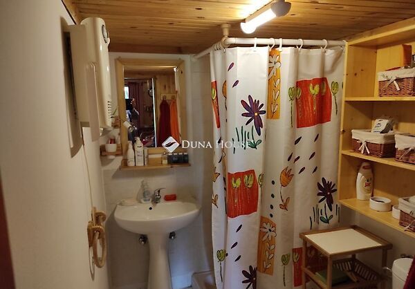 Eladó ház Lovasberény