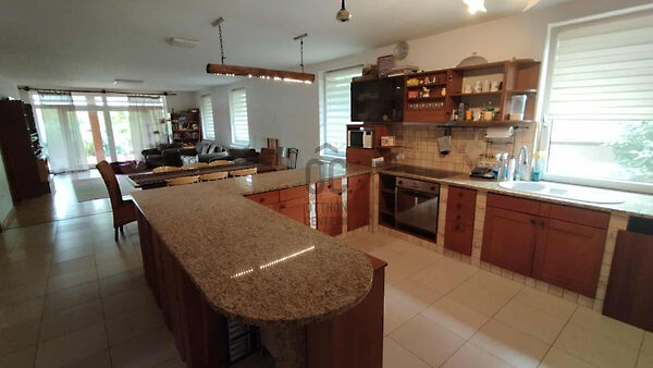 Eladó ház Devecser