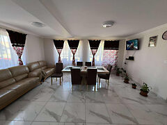 Eladó ház Örkény