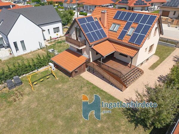 Eladó ház Nemesvámos