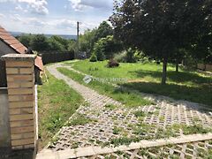 Eladó ház Csókakő