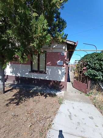 Eladó ház Tiszajenő