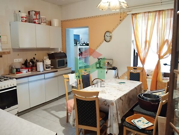 Eladó ház Balatonújlak