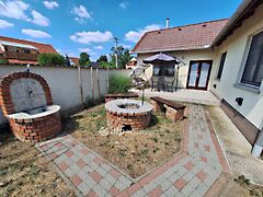 Eladó üzleti Abádszalók