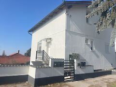 Eladó lakás Érd
