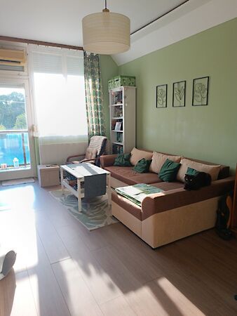 Eladó lakás Hódmezővásárhely, Kertváros