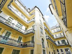 Eladó lakás Budapest, VI. kerület