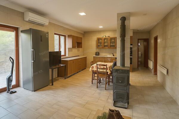 Eladó ház Kiskunlacháza