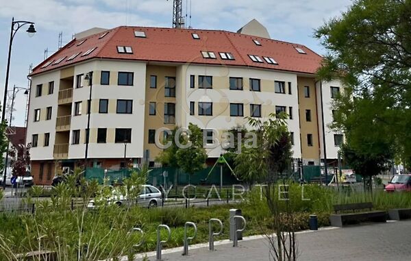 Eladó lakás Baja, Belváros