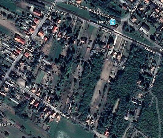 Eladó földterület Hernád