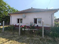 Eladó ház Hunya
