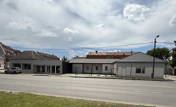 Eladó ház Kecskemét