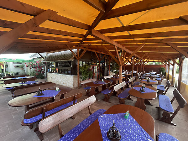 Eladó üzleti Balatonkeresztúr