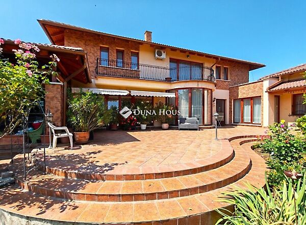 Eladó ház Békéscsaba