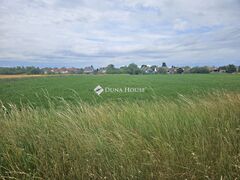Eladó földterület Koroncó