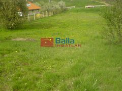 Eladó földterület Valkó