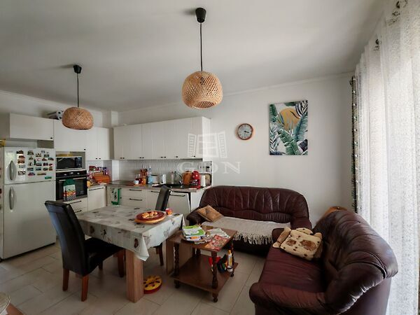 Eladó lakás Isaszeg