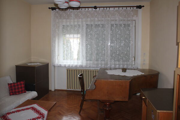 Eladó ház Kapuvár