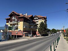 Eladó garázs Budakalász