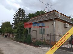 Eladó ház Domony