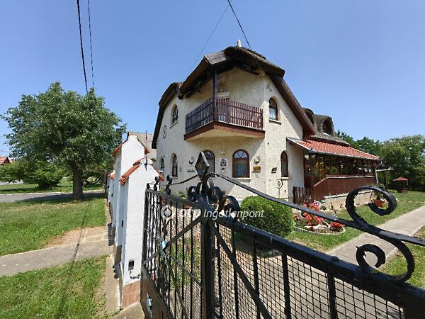 Eladó ház Kunmadaras