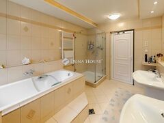 Eladó ház Budapest, II. kerület