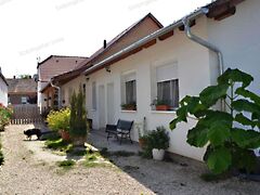 Eladó lakás Sopronkövesd