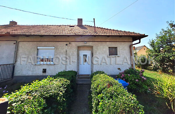 Eladó ház Mezőkeresztes