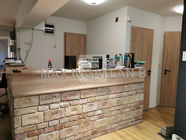 Kiadó üzleti Budaörs, Kertváros