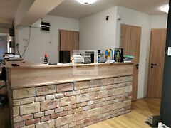 Kiadó üzleti Budaörs, Kertváros