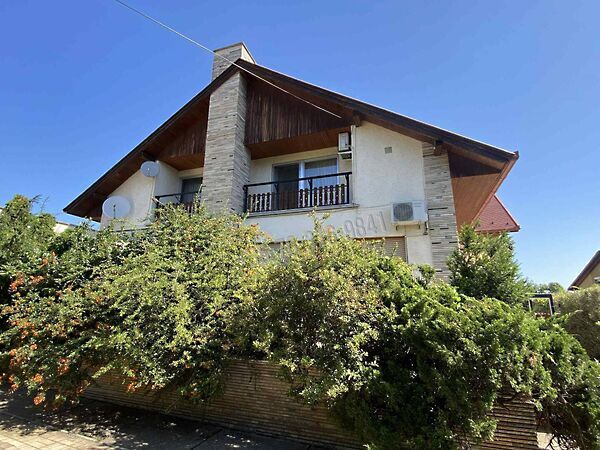 Eladó ház Dunakeszi