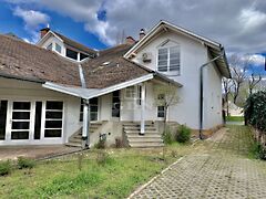 Eladó ház Budapest, III. kerület