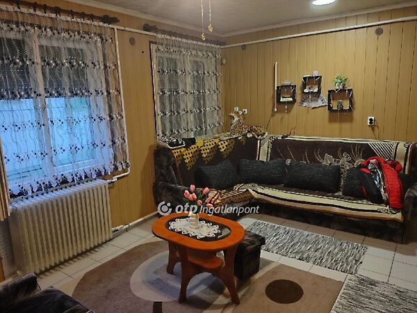 Eladó ház Szeghalom