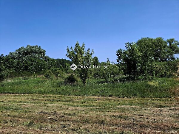 Eladó földterület Rábapatona